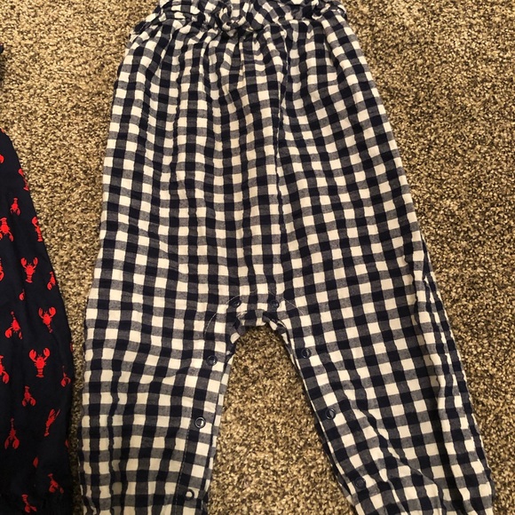 12 mos lot of Rompers - Picture 6 of 7